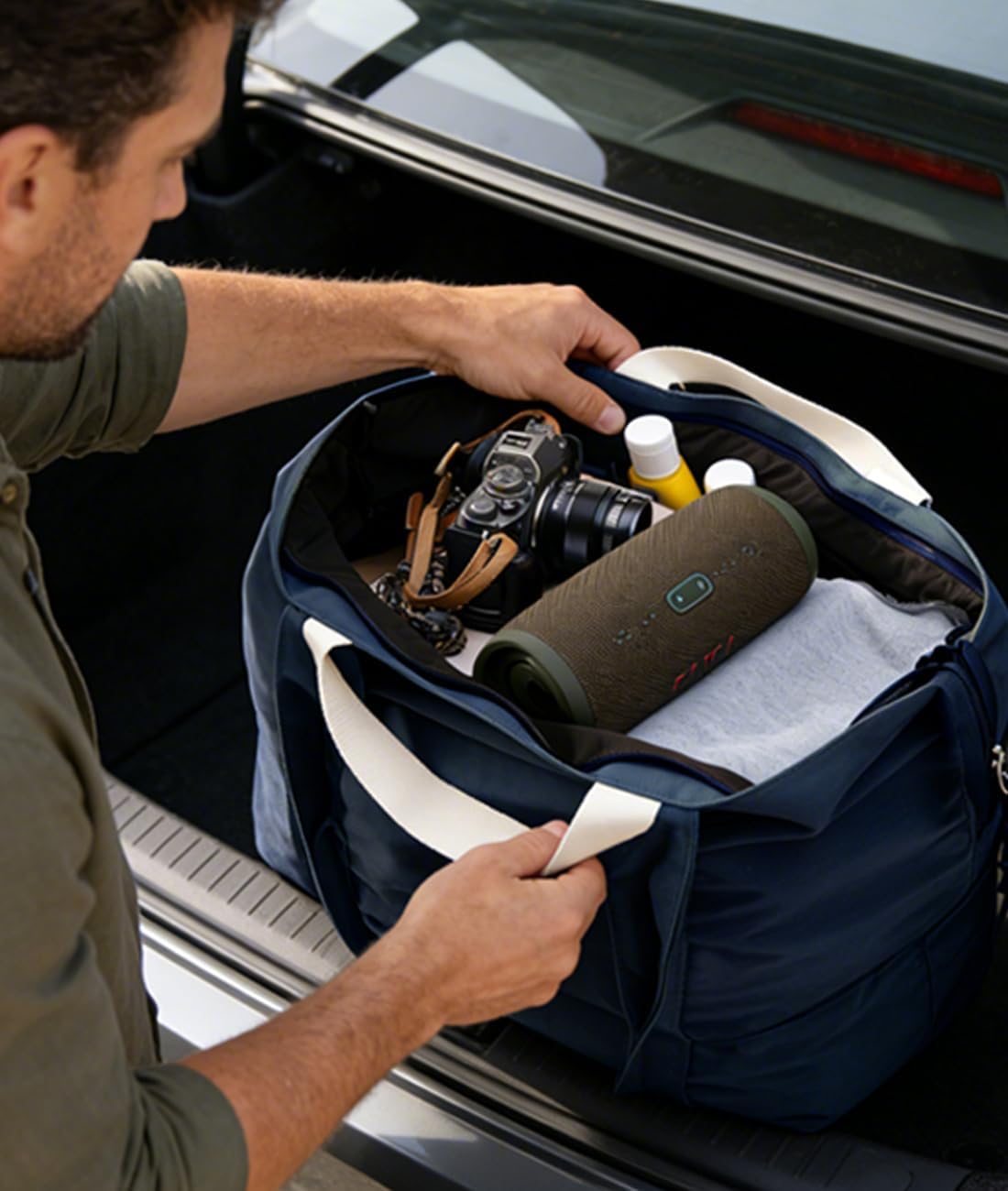 Bagelite 22'' 50L 100% Cotton Oversized Travel Tote Bag for Women - Tear-Resistant, Overnight/Weekend/Beach Bag - Image 8