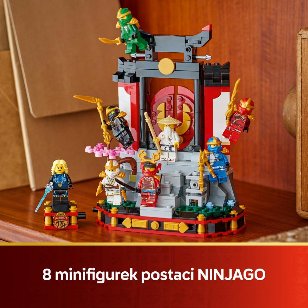 LEGO NINJAGO Ozdoba z postaciami ninja — 15-lecie, kolekcjonerski zestaw konstrukcyjny dla chłopców i dziewczynek, podstawka z ośmioma minifigurkami, pomysł na prezent urodzinowy dla 14-latka 71866