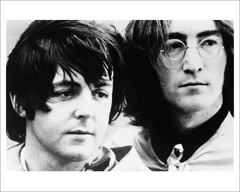 LENNON McCARTNEY 写真集 Amazon.com: CINEMAFLIX John Lennon and Paul McCartney Glossy Print