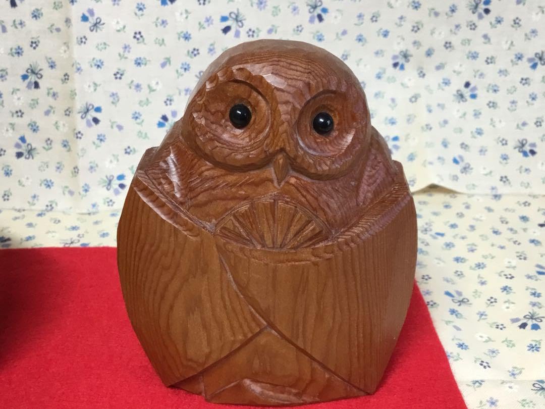 Amazon.co.jp: フクロウ 一位一刀彫 置物 飛騨高山 イチイ材 木製