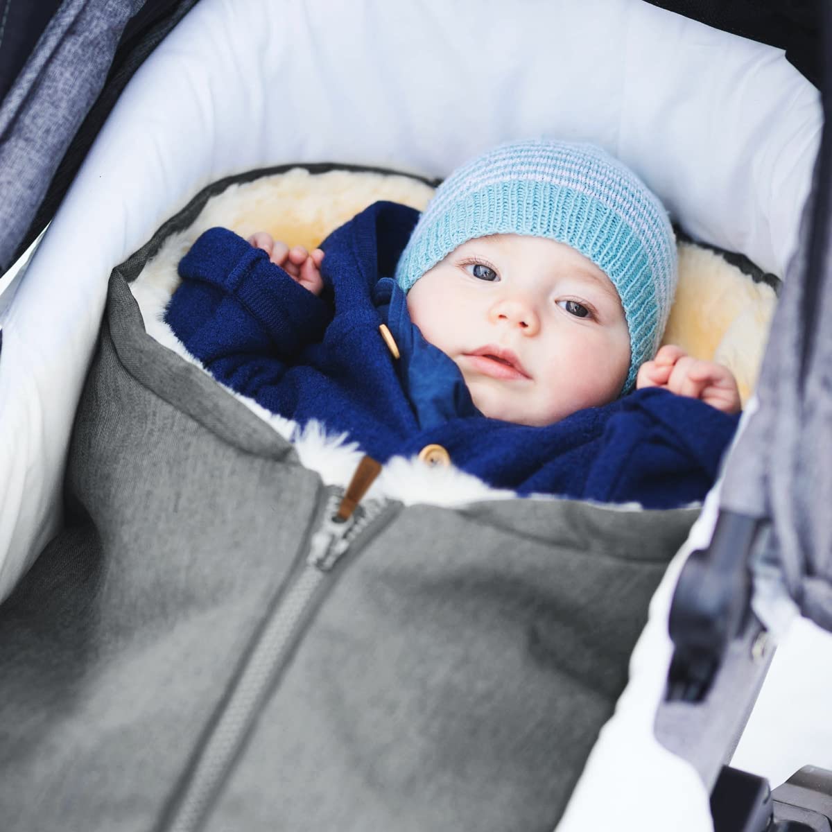 Merino Lammfell Fußsack Winterfußsack für Kinderwagen Baby universal für Babyschale Autositz Gr. 0 (Hellgrau Melange)