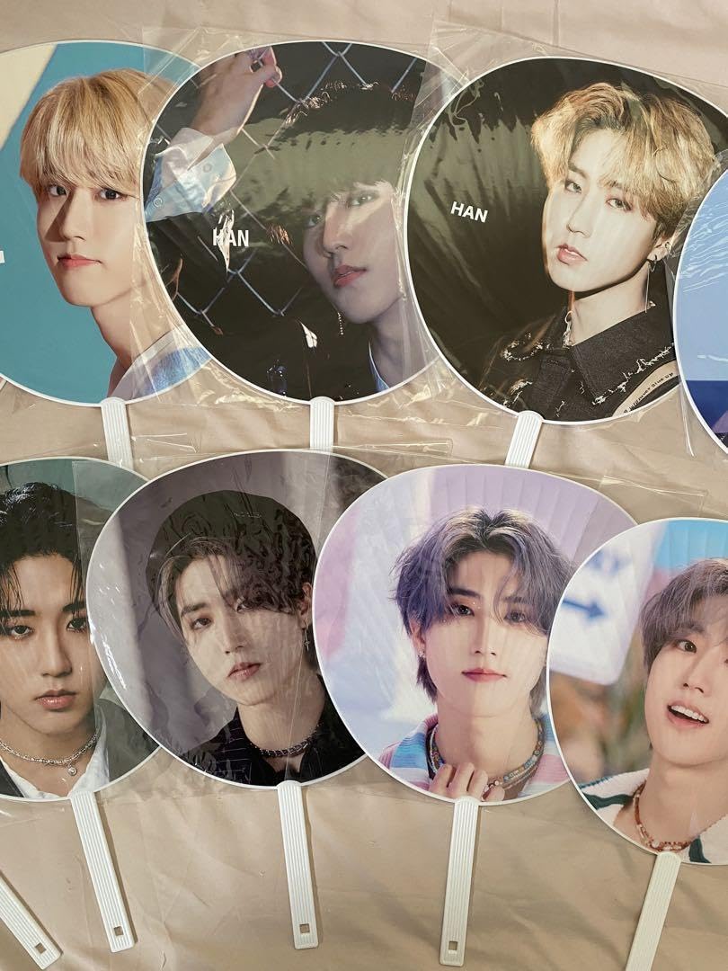 straykids ハン うちわ まとめ売り Amazon.co.jp: StrayKids