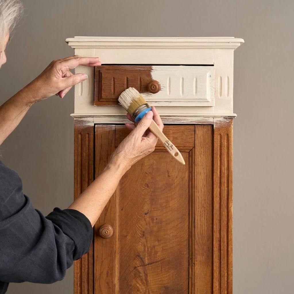 Annie Sloan Chalk Paint® Brush (Small)