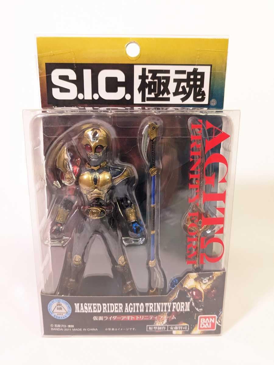Amazon.co.jp: アギト S.I.C.極魂 アギトトリニティフォーム : おもちゃ
