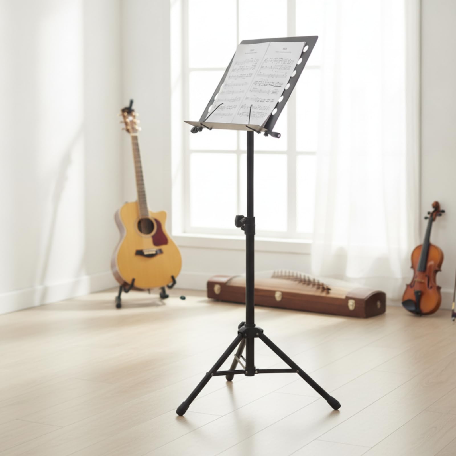 Atril de Partituras Profesional Música Lectura Libros Bandeja Rectangular Perforada Aluminio y Altura Regulable 96 Cm Base de Plegable Apto para Recitales Escuelas Estudio Sala