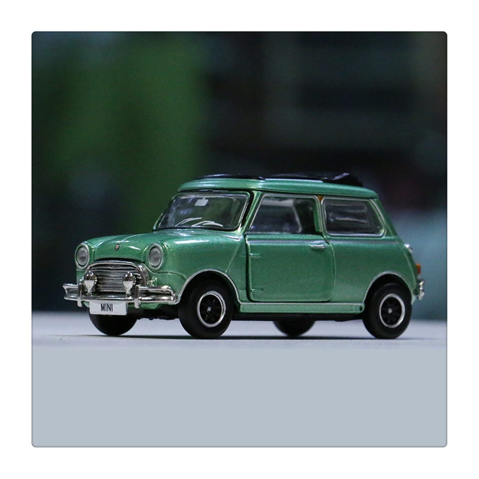 Veicoli a Motore in Scala 1/50 per Morris Mini MK 1 Statico in Metallo Pressofuso Modello di Auto d'Epoca Simulazione Ornamento da Collezione Modello di Auto Replica (Color : Green)