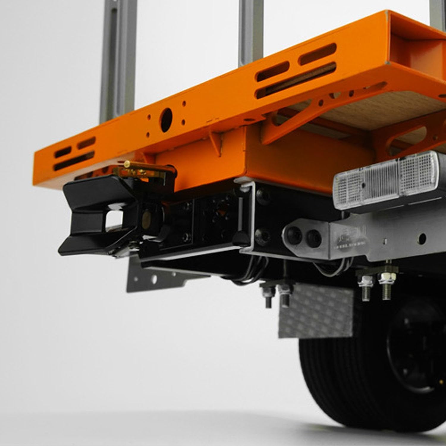 TOUCAN RC HOBBY LESU 1/14 RC Model 6 * 4 Flatbed Lorry Trailer Tractor Truck Metal Chassis