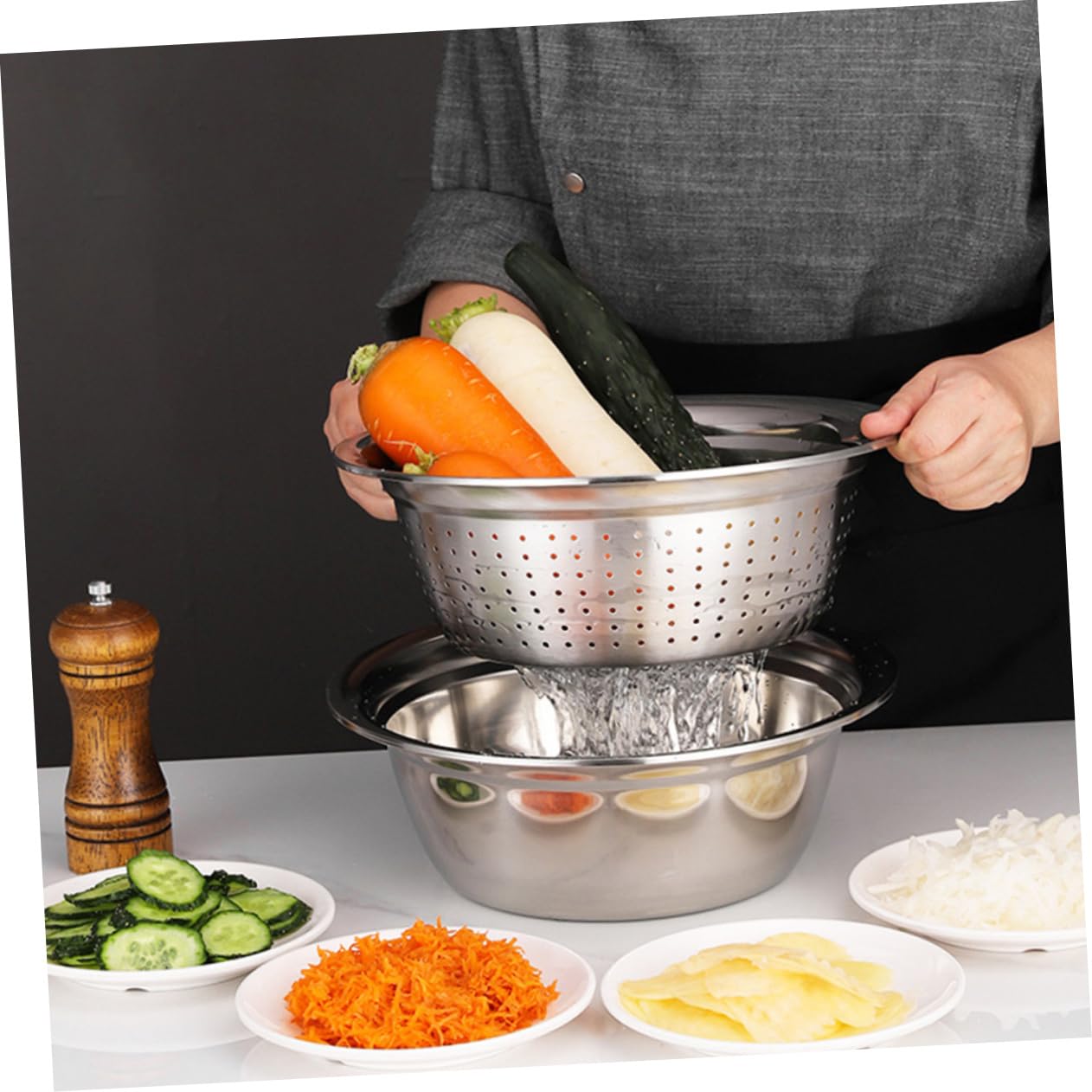 Set Basin Multifonction Acier Inoxydable avec Éplucheur et Râpe Passoire Résistante et Ergonomique pour Cuisine Professionnelle