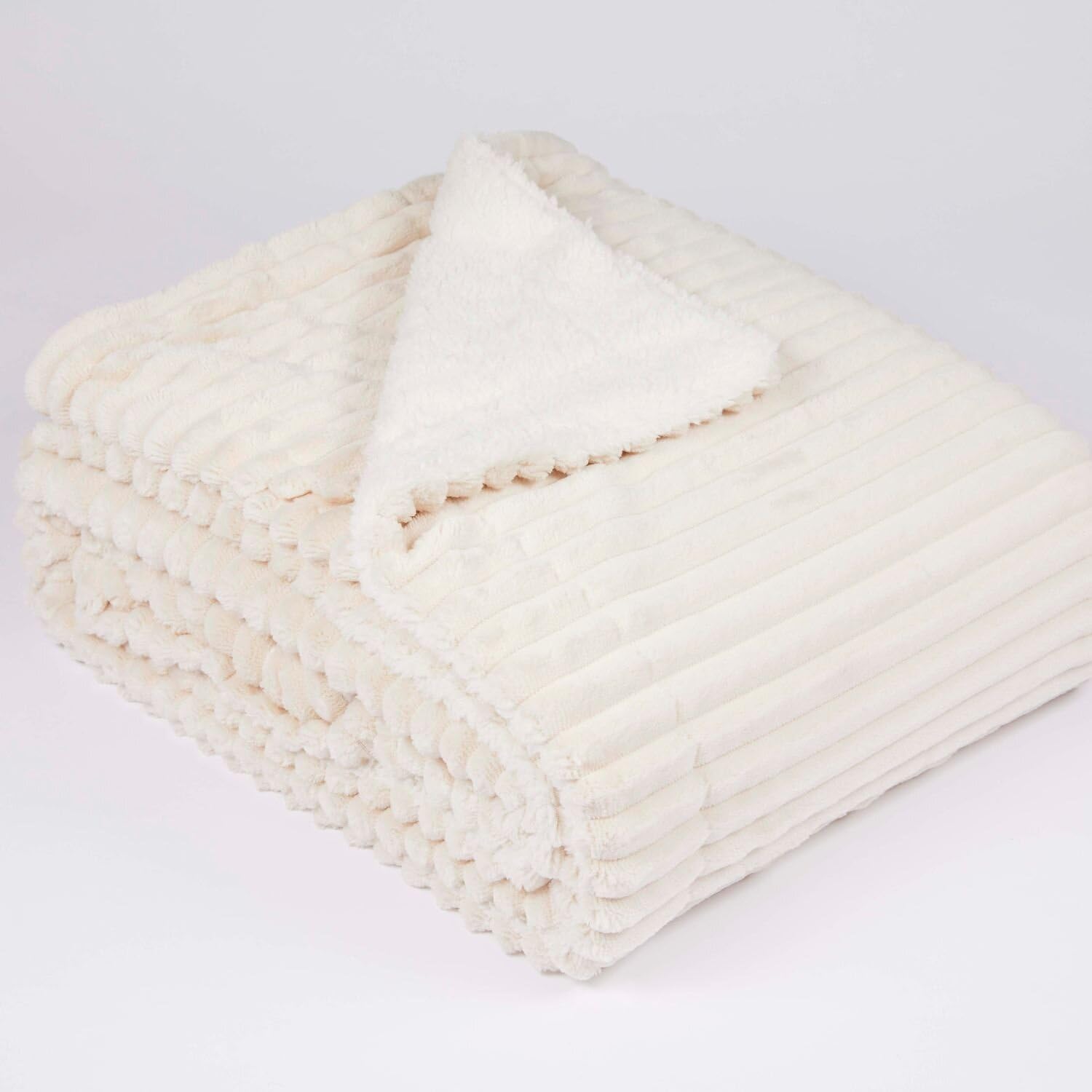 Burrito Blanco | Manta Color Beige 059 | Manta 230x240 cm (+ Medidas Disponibles) | Doble Cara: Nacarina y Borreguito | Manta para Cama Doble