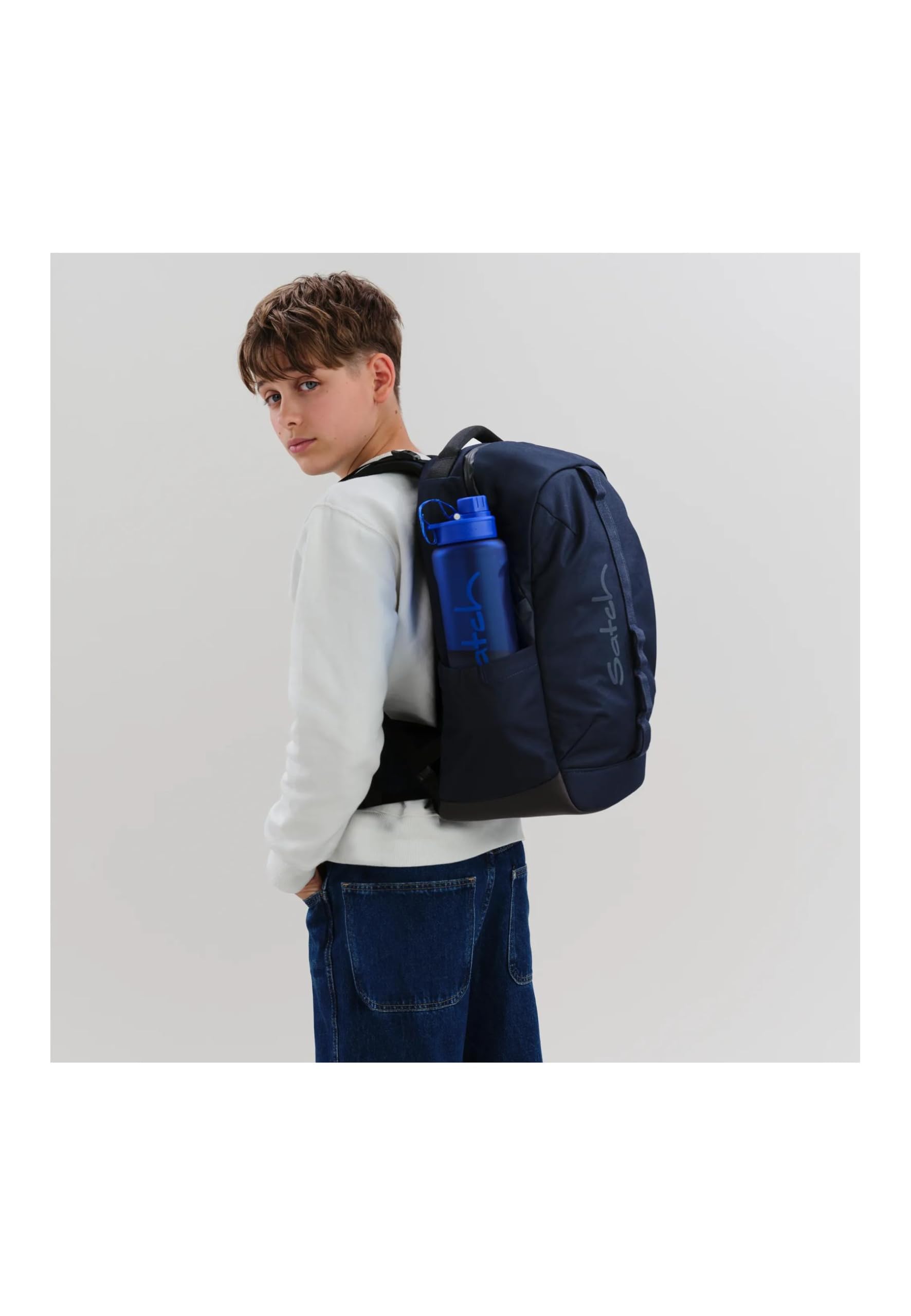 Satch con:next Schulrucksack Schulrucksack, ergonomisch, wasserdicht. leicht, mit Laptopfach und Heftebox Urban Dark Blue - Blau