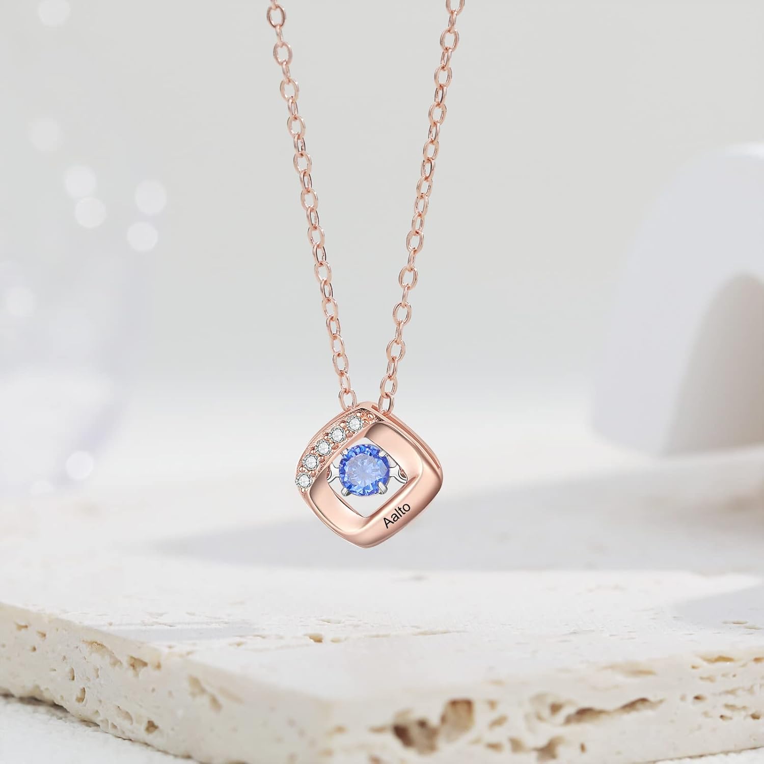 Mothers Day Gifts for Mom Birthstone Name Necklace Mother's Day Gifts for Women Personalized Necklaces Customized Twisted 2-7 Mothers Necklace with Birthstones