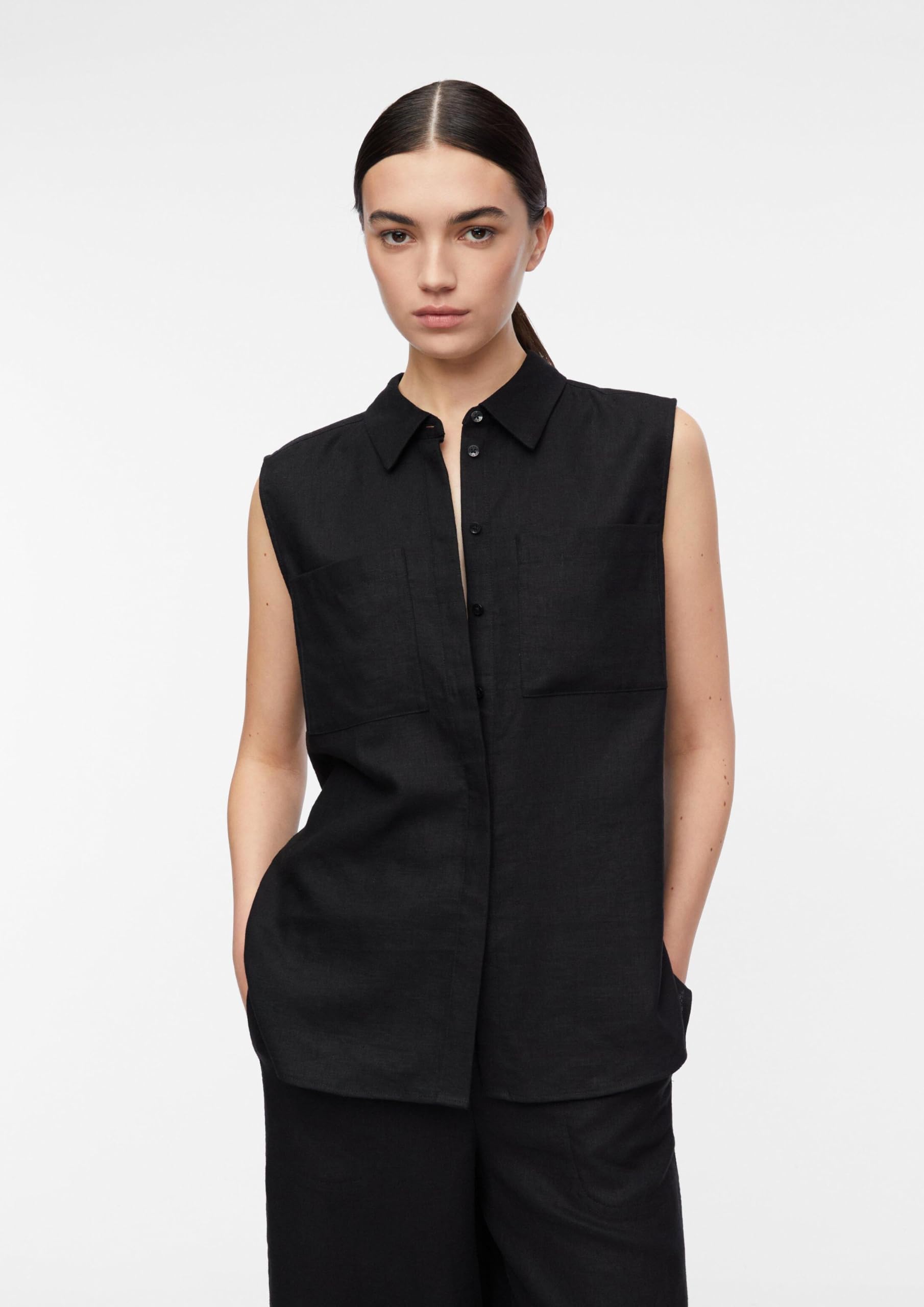 Comma Damen Bluse aus Leinenmix – Relaxed Fit, verlängert, ärmellos, Brusttaschen
