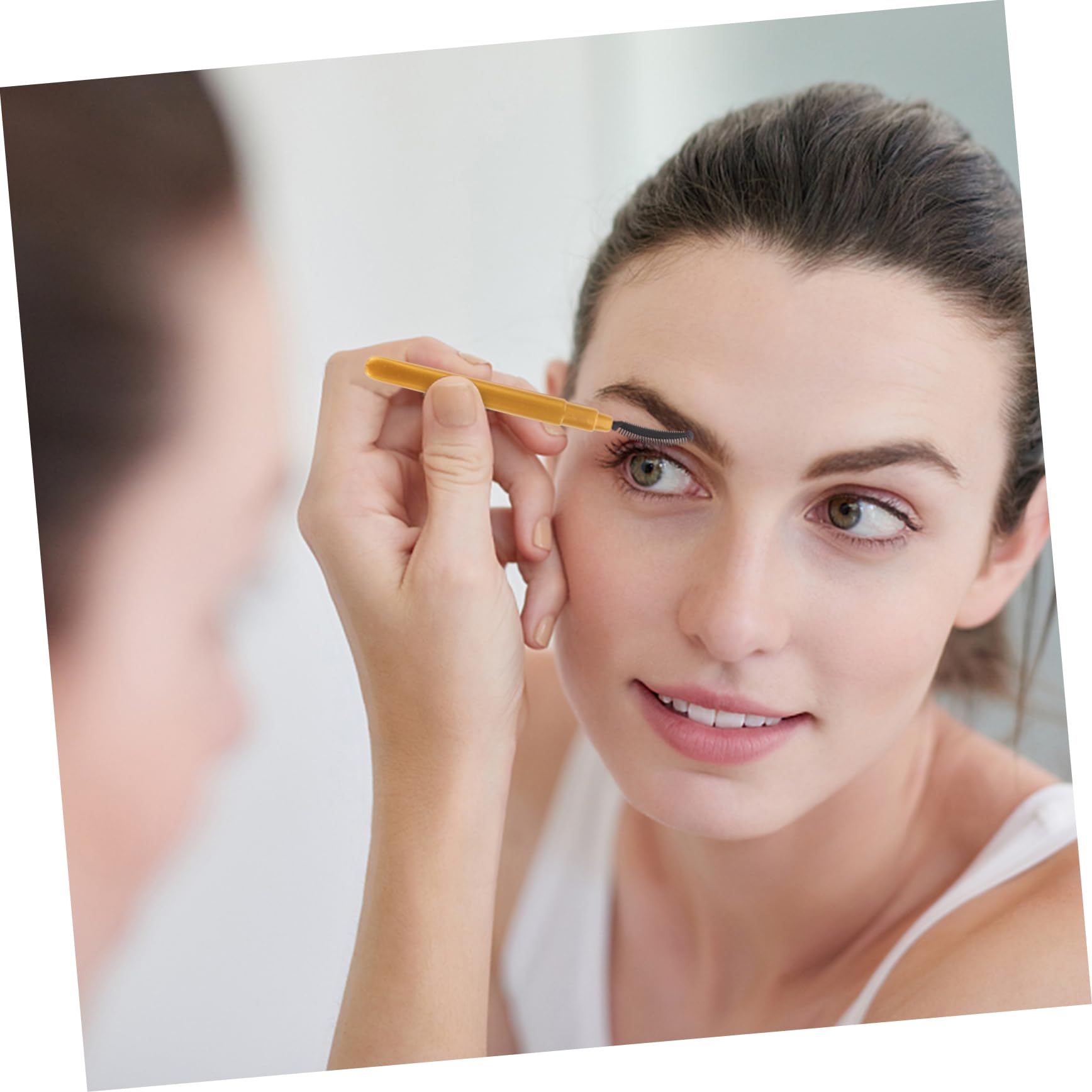 Outanaya 6Pcs Soft Eye Lash Brush Applicator with Cover Travel Friendly Eyelash Makeup Tools for Gentle Application and Easy Touch Ups Compact Design for Go Use