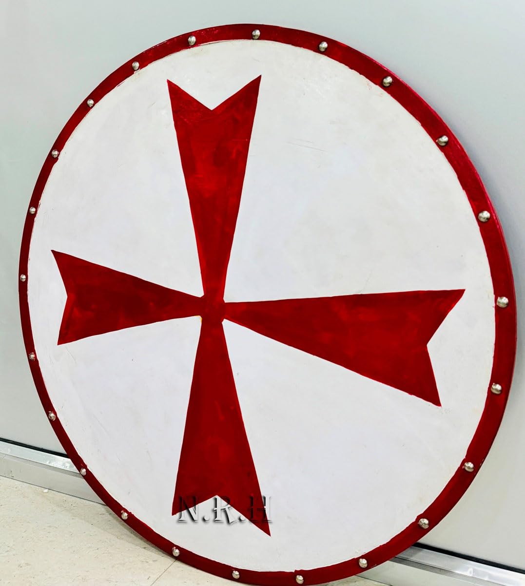 Nautical Replica Hub 30