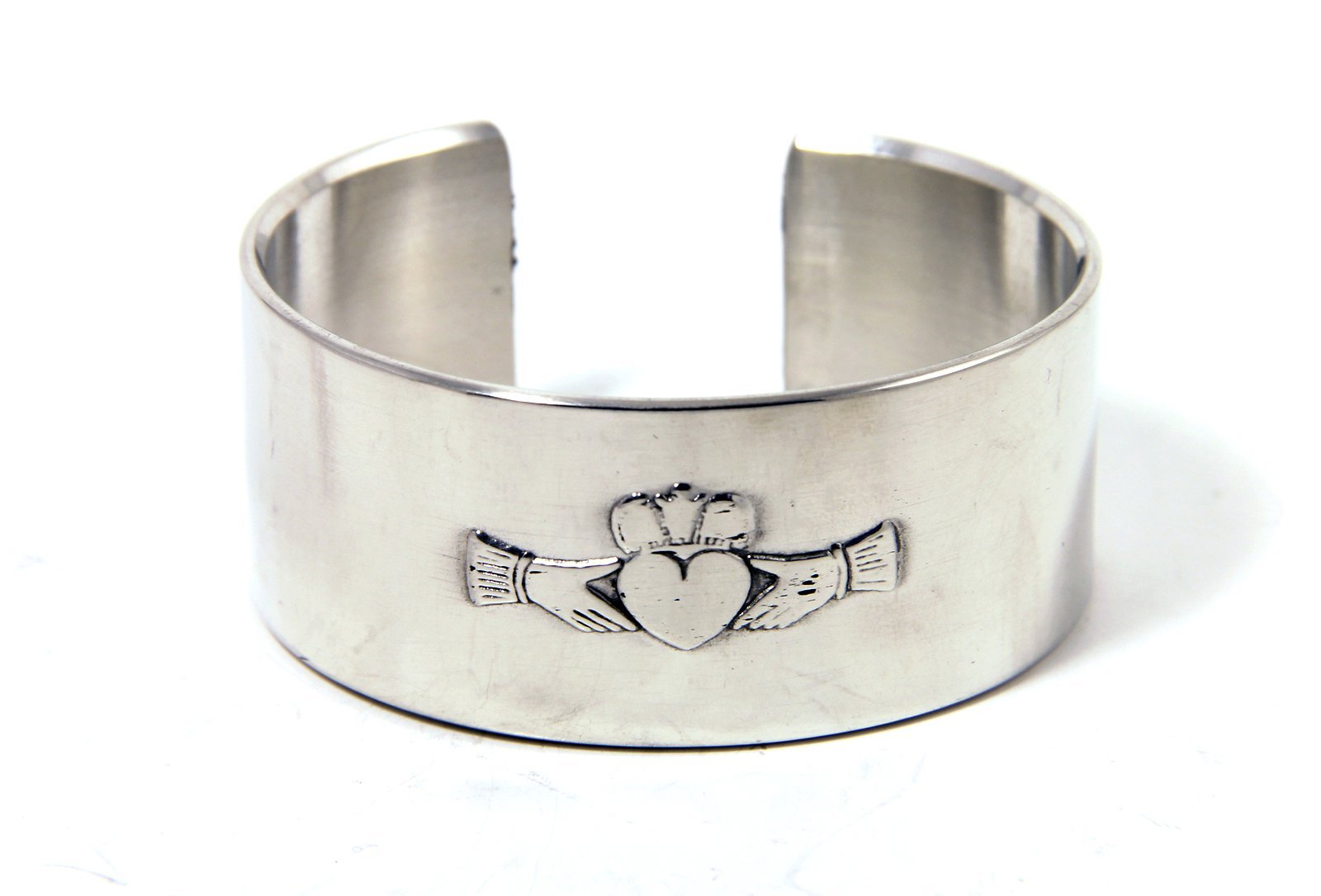 Mullingar PewterCladdagh Irish Pewter Bangle Bracelet