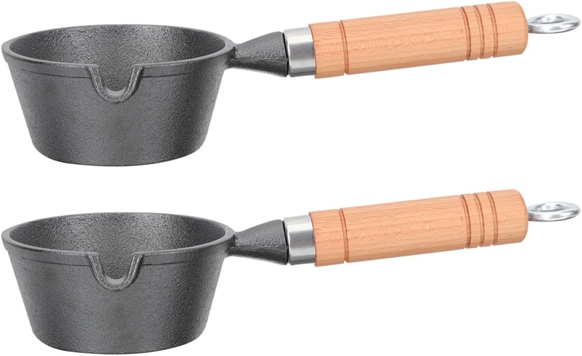 2Pcs Mini Iron Saucepan with Spout 11Cm Diameter 5Cm Height Cast Iron Pour Oil Pan for Indoor Cooking Butter Melting and Warming