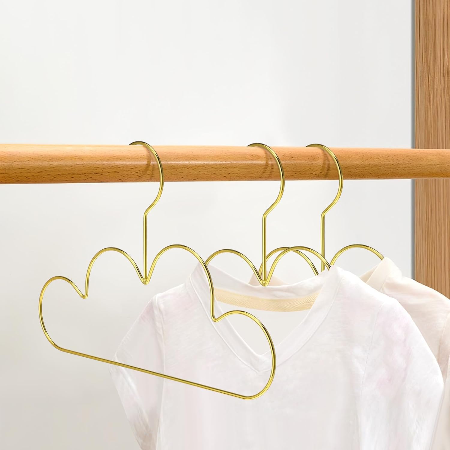 5pcs Cloud Shape Metal Clothes Hangers for Coat Suit Home