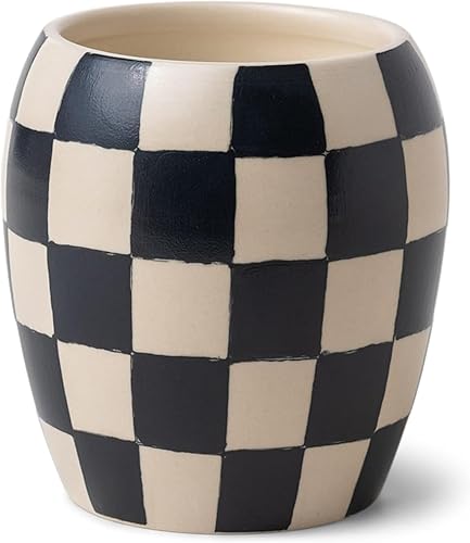 Paddywax Checkmate - Vela perfumada pintada a mano en tarro de porcelana reutilizable, vela de soja de combustión limpia con aproximadamente 55