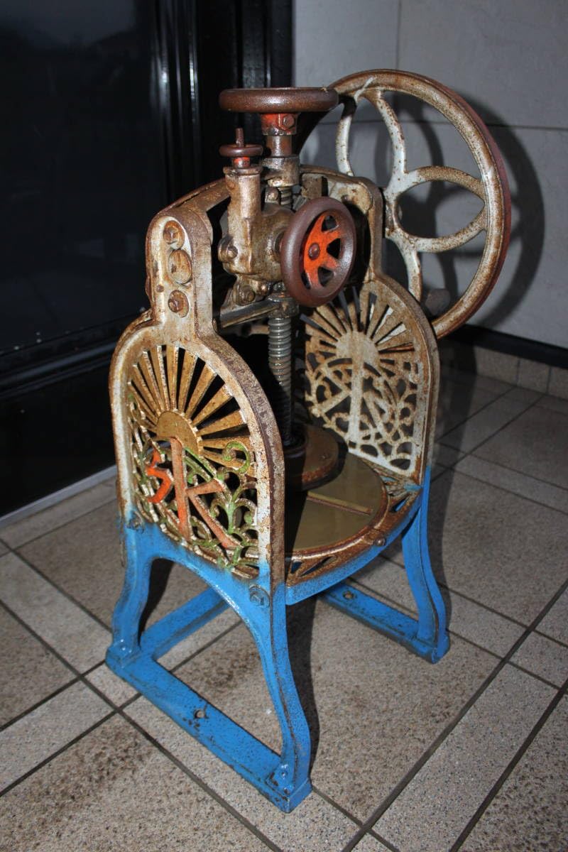 骨董品】レトロ 手回しかき氷機