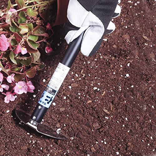 Nisaku NJP110 Handheld Draw Hoe, Authentic Tomita (Est. 1960) Japanese Stainless Steel, 4.25" Blade, Polished Wood Handle