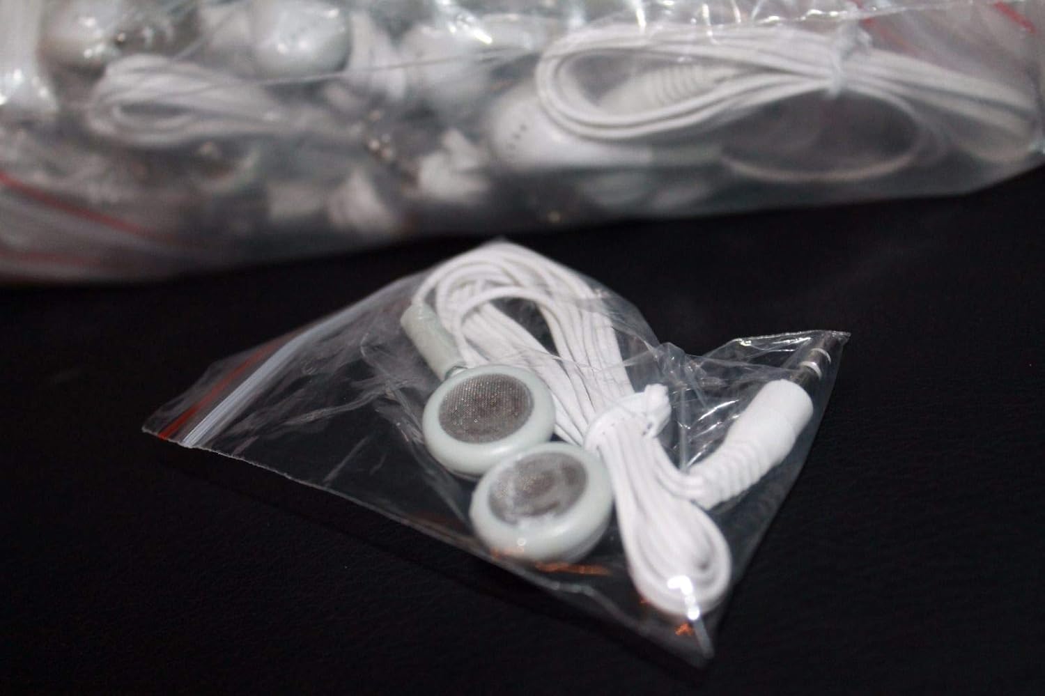 Bulk Wholesale Lot of 100 White/Gray 3.5mm in Ear Earbuds/Headphones/Earphones Great for Schools, Libraries, Hospitals, Kids etc.