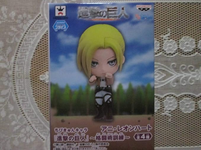 新到着 進撃の巨人アニレオンハートちびきゅん格闘術訓練 保護フィルム Ranwater Co Il