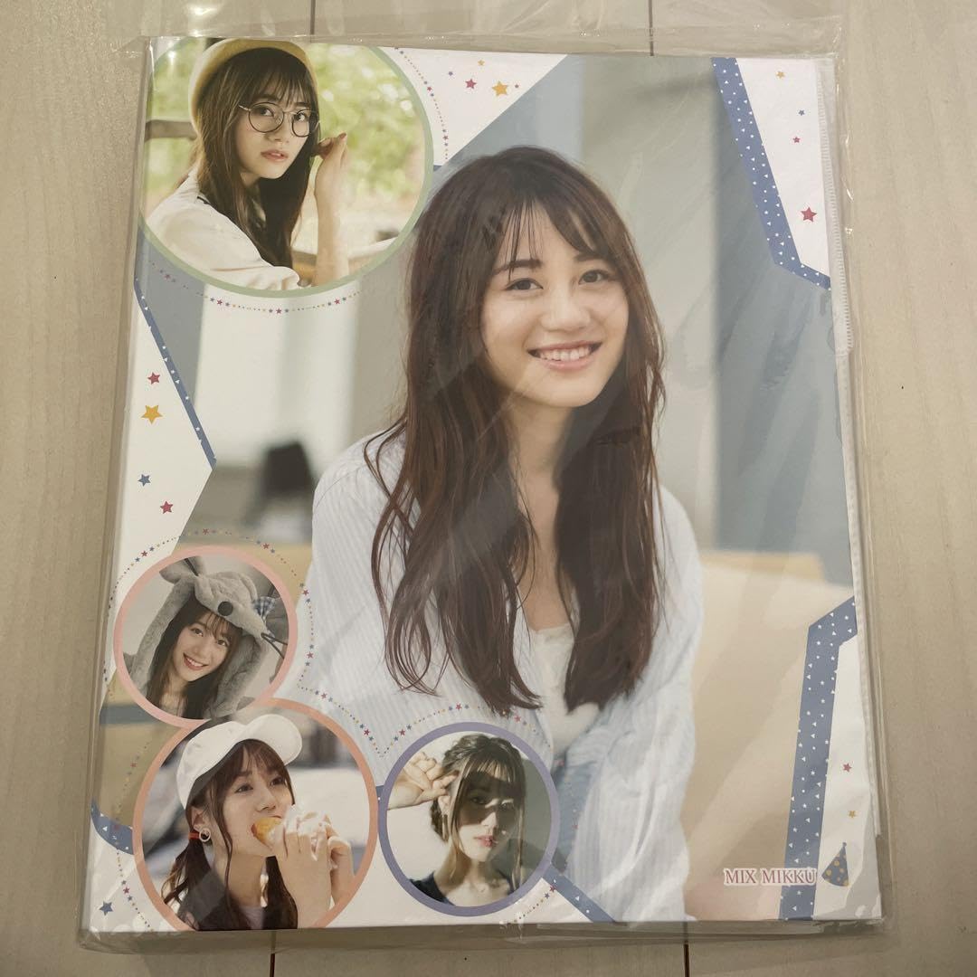 伊藤美来 みっくすみっくバインダー＆カード