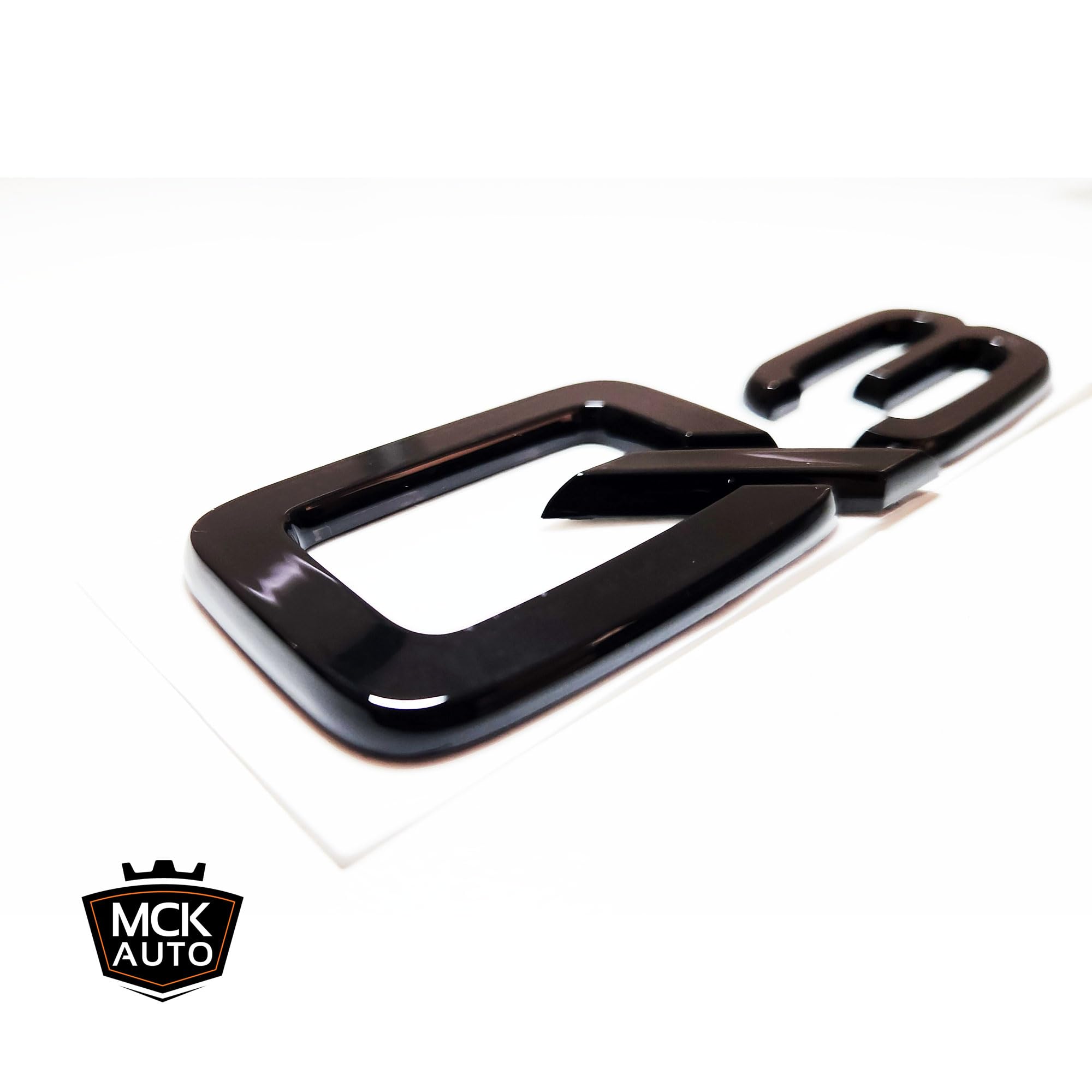 Q3 Nero Lucido Anteriore Posteriore Ala Nero Badge Logo Boot Emblema Adesivo Tuning