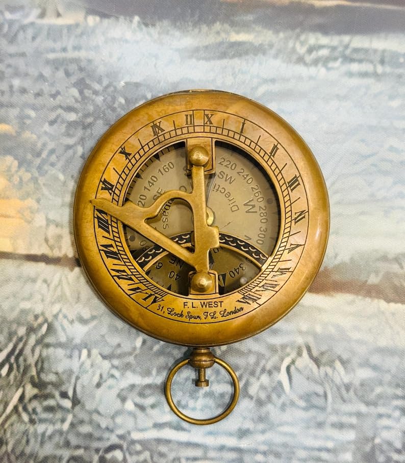 Brújula marítima de bolsillo con reloj de sol náutico de latón con estilo antiguo y estuche de cuero miniatura 3