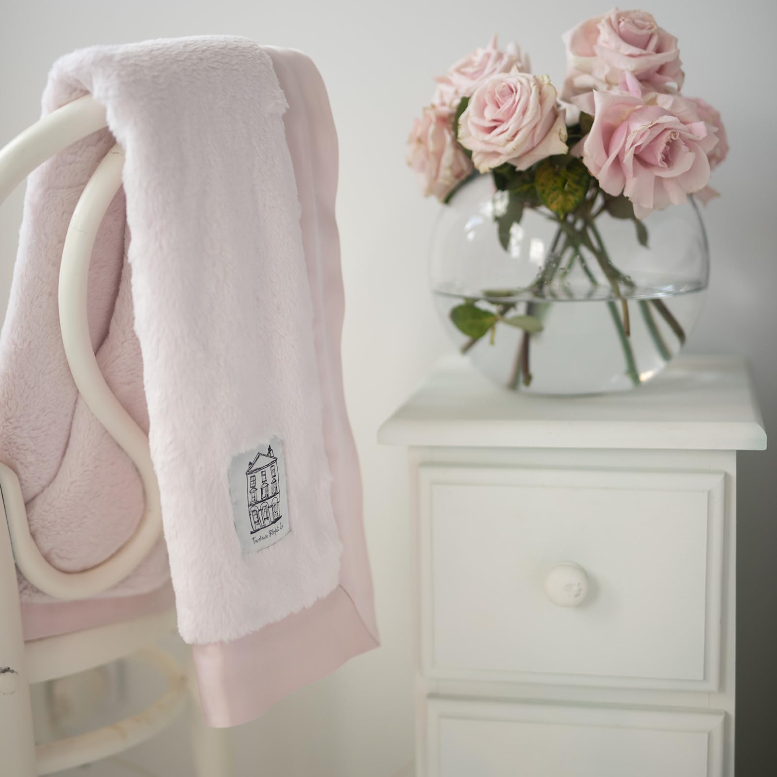 Townhouse Blanket Co, Luxury Soft Blanket with Satin Trim in Satin Gift Bag, Pram Blanket - Image 3