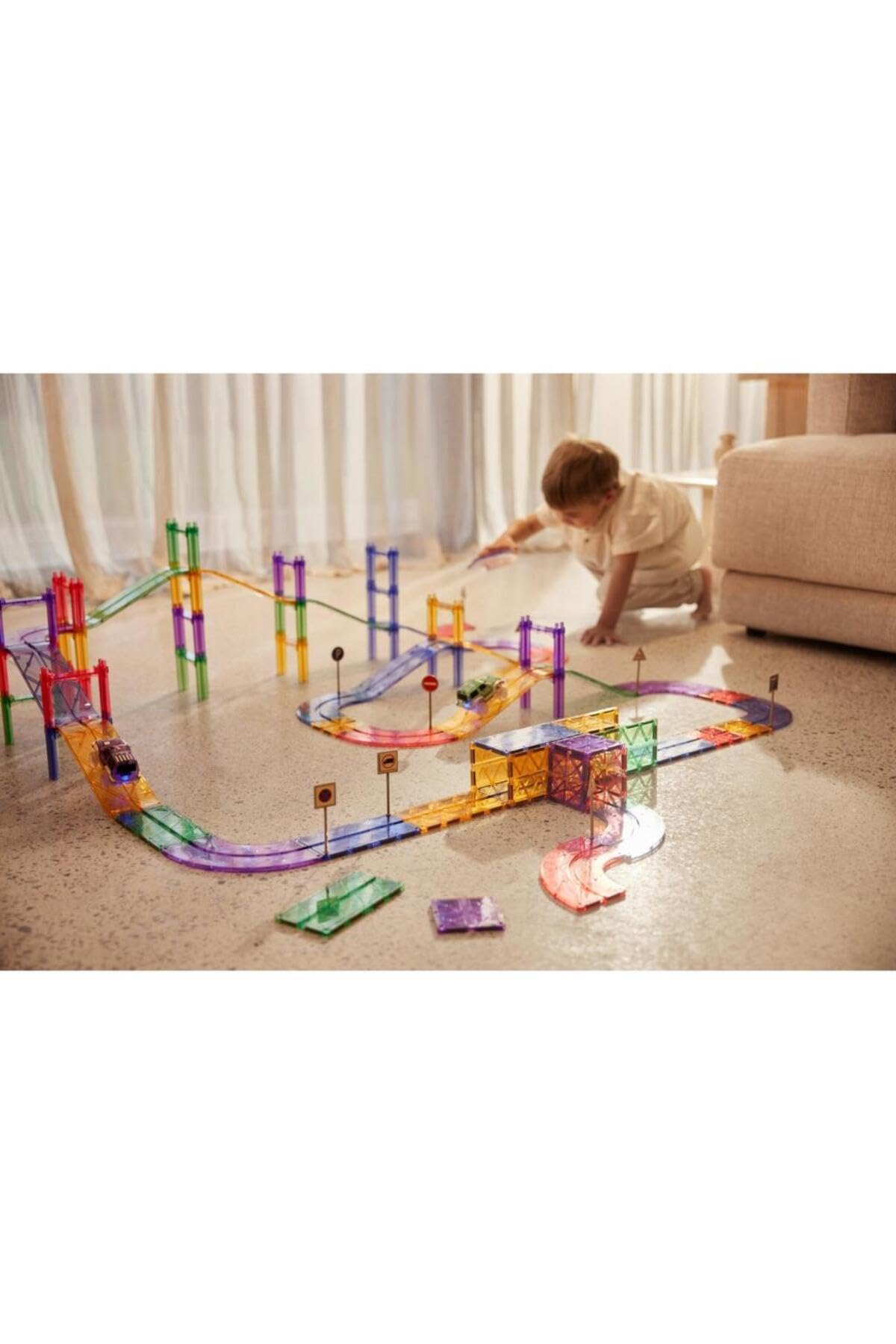Kit autostrada in colori pastello, 80 pezzi, giocattolo magnetico da corsa con auto, segnali stradali, robusto giocattolo educativo, mattoncini magnetici durevoli, per bambini dai 3 anni