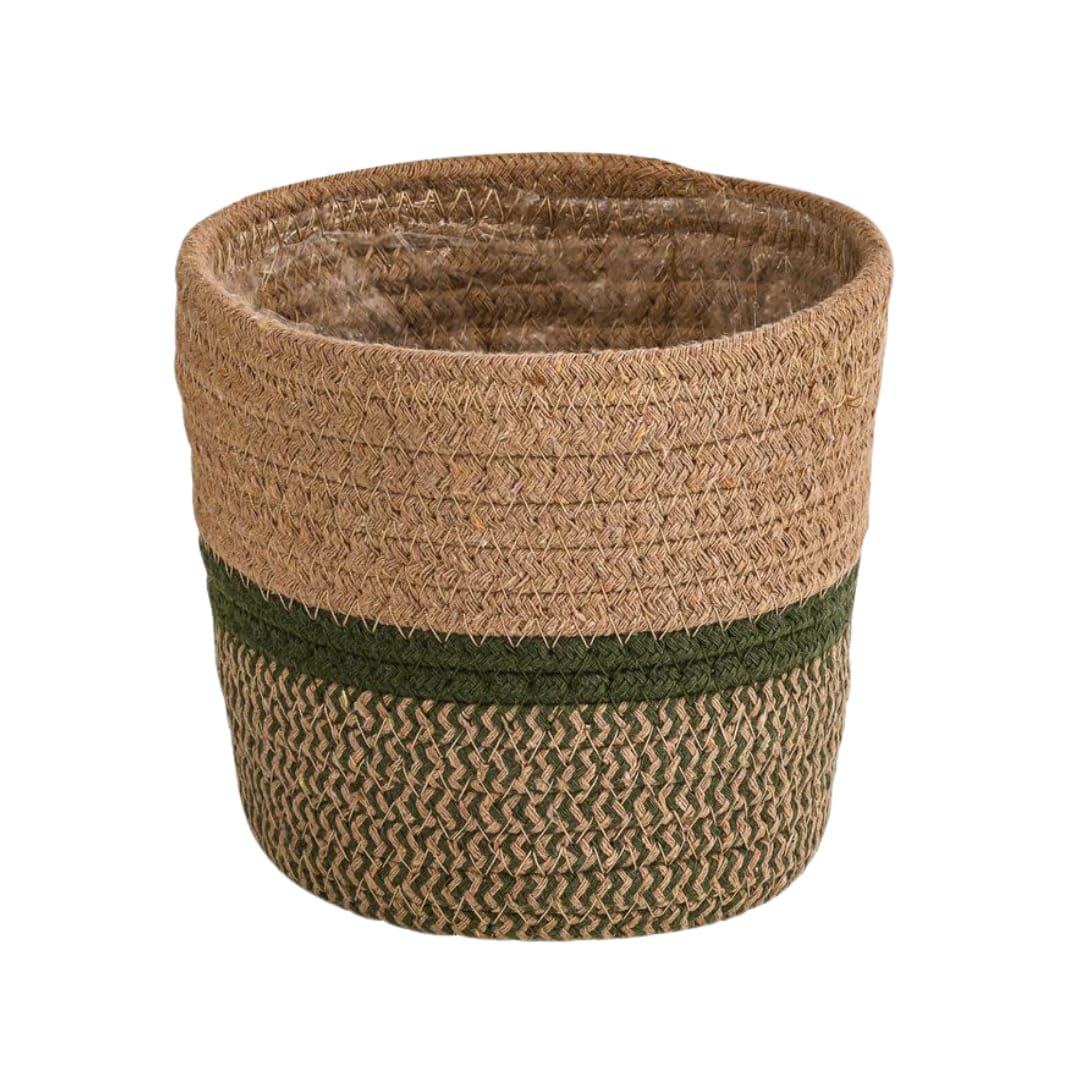 Panier en jonc de mer pour cacher les pots de fleurs en plastique