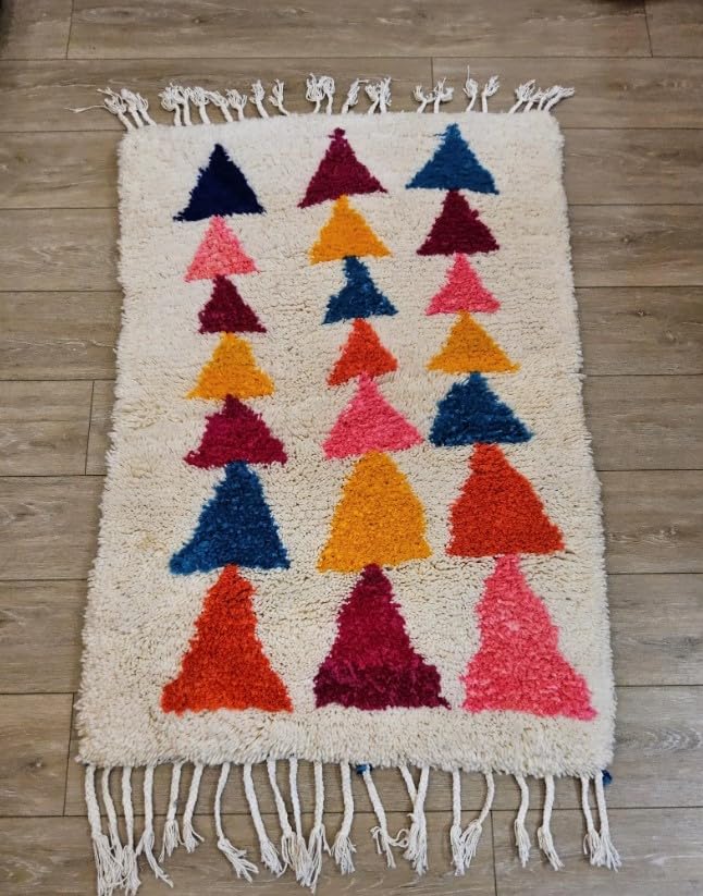 Générique Tifinagh Shop - Tapis Berbère Azilal Multicolore 123 x 85 cm - Authentique Tapis Marocain Fait Main en Laine - Motifs Traditionnels - Pièce Unique