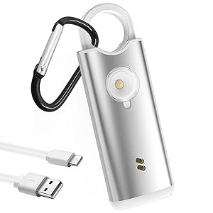 Qoosea Alarma de Seguridad Personal Recargable con Mosquetón - 135dB, Sensor de Vibración, Luz Estroboscópica &amp; Botón de Emergencia para Viajeros de Negocios, Mochileros, Mujeres, Hombres