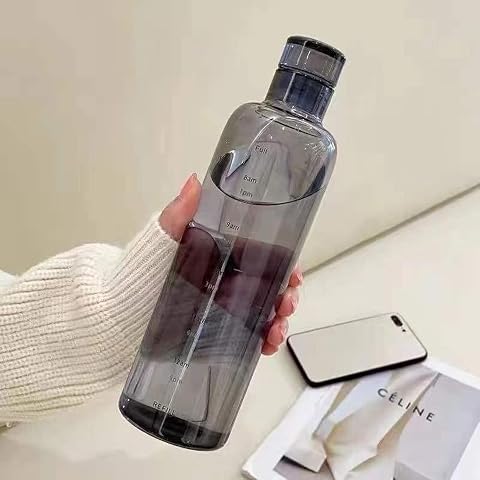 زجاجة مياه رياضية بلاستيك مع مؤشرات وقت سعة 500ml - اسود