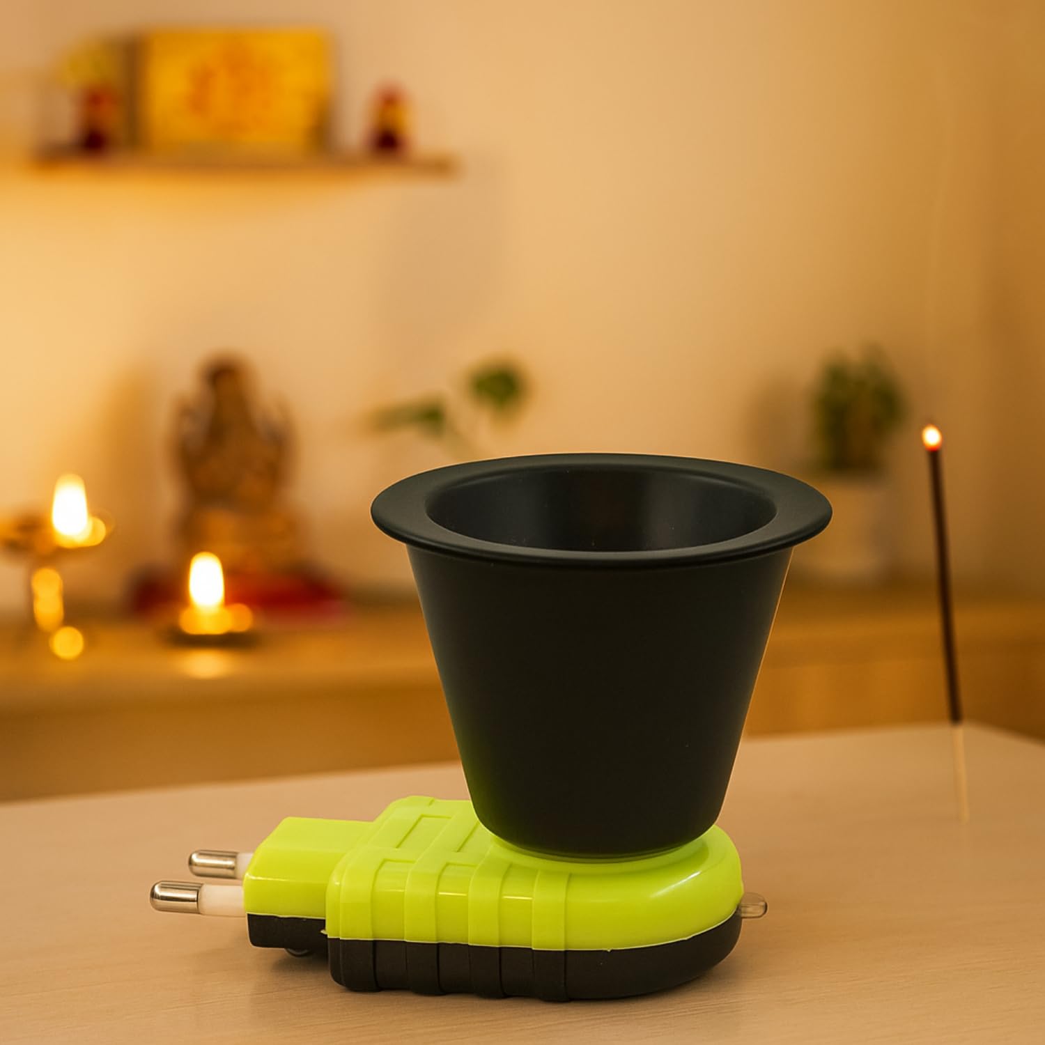 Swarajya India Electric Camphor Purifier | Flameless Camphor Diffuser for Puja, Meditation & Air Purification | Safe & Reusable Aroma Burner | Black