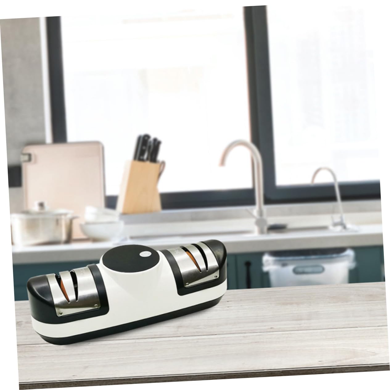 PRETYZOOM Affilacoltelli Elettrico USB per Casa, Acciaio Inossidabile, Batteria 1800mah, Affila Lame e Ripristina i Tagli Precisione