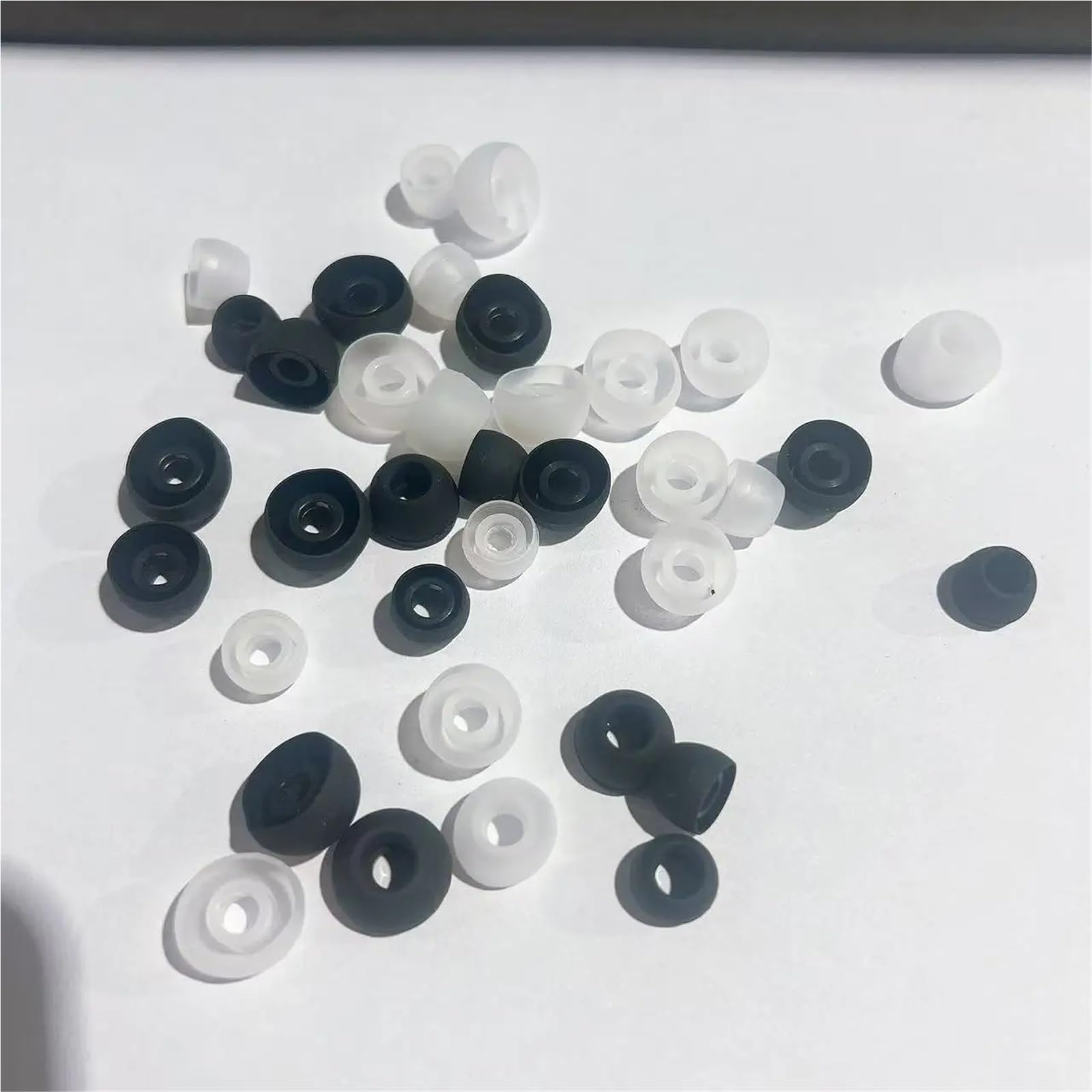 Lot de 180 embouts de rechange en silicone pour écouteurs intra-auriculaires (noir)