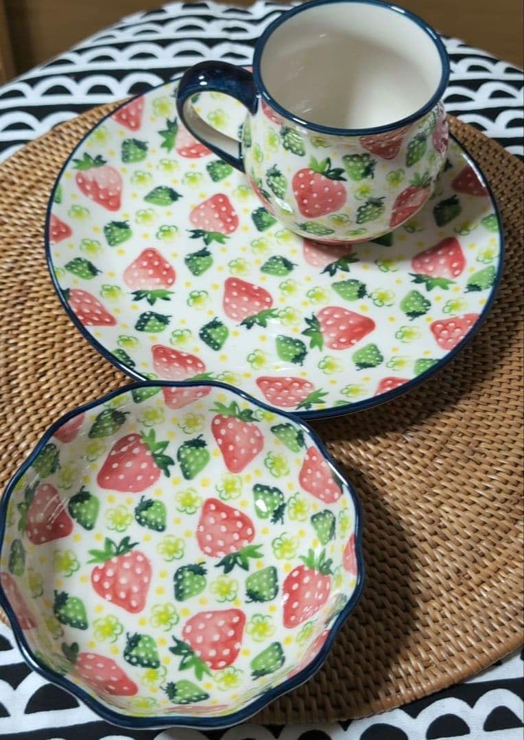 ロイヤル・コペンハーゲンフローラダニカスーププレート22㎝ ロイヤル