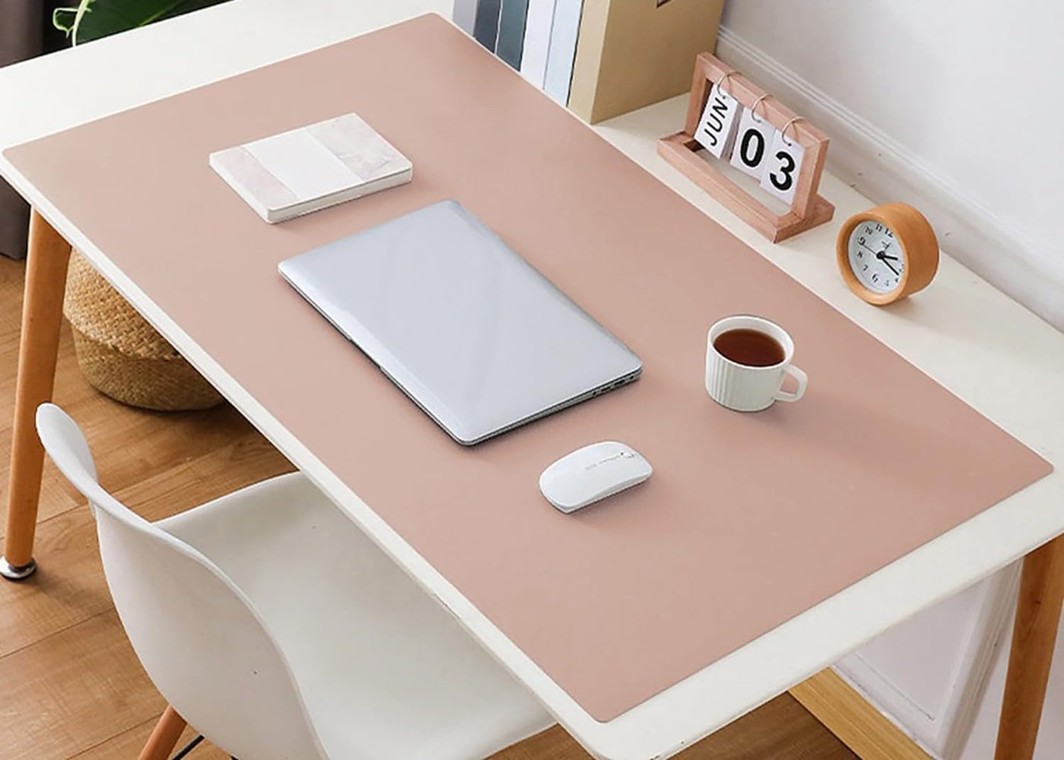 Tappetino da scrivania multifunzionale di grandi dimensioni per computer e mouse, Tappetino esteso protezione per scrivania da ufficio con superficie in pelle PU impermeabile(Pink,140x60cm)