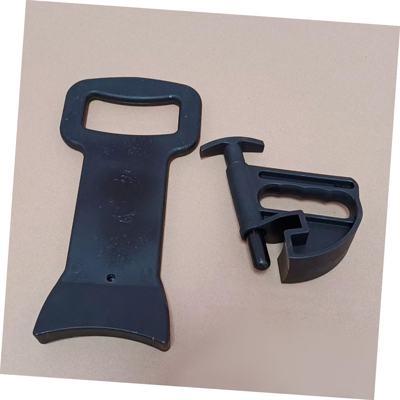Outil Pratique et Gain de Temps de Démontage de Pneu Léger en Plastique Noir pour Installation et Retrait de Pneus Set pour Mécaniciens et Passionnés