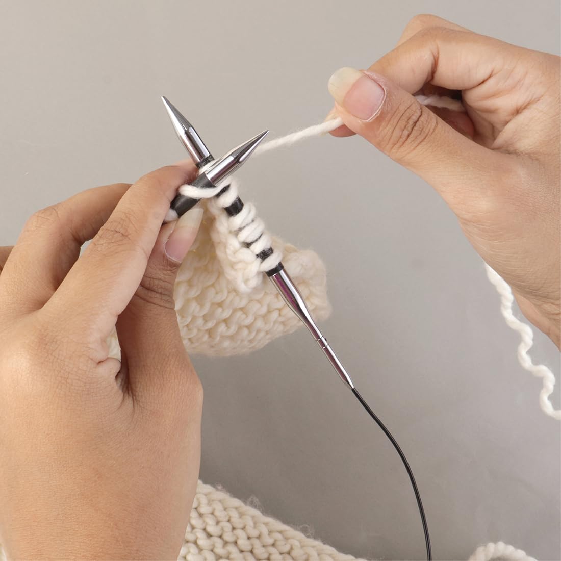 KnitPro Karbonz Fixed Circular Needle 16" (40cm) | US Size 10 (6mm)