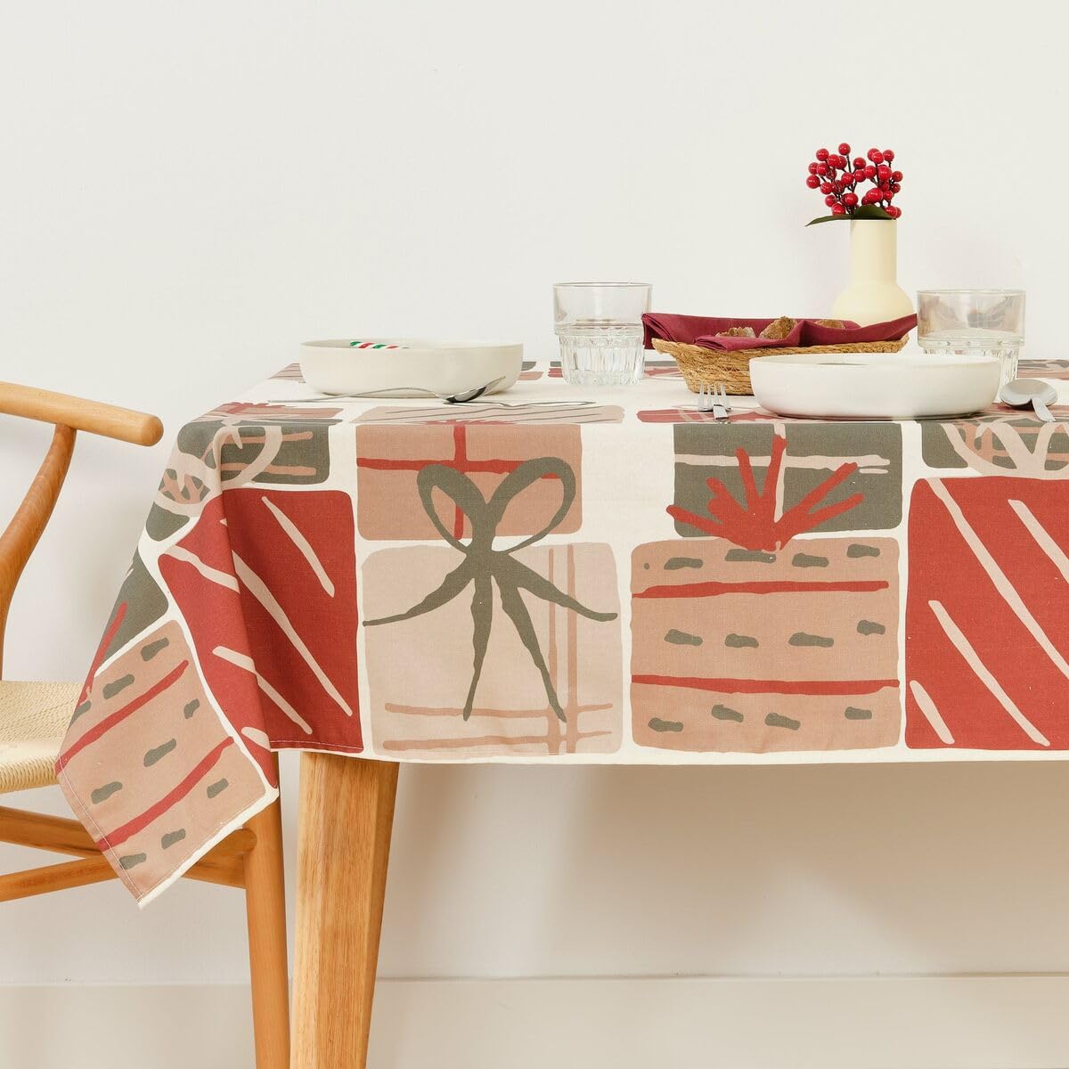 Muaré Stain Resistant Resin Tablecloth 140 x 140 cm