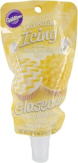 Wilton Icing Pouch with Tips, 8-Ounce, Yellow