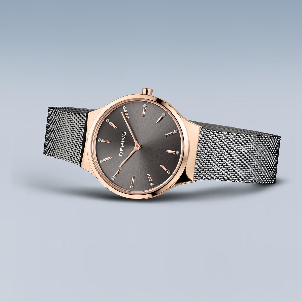 BERING Damen Uhr Quarz Movement - Classic Collection mit Edelstahl und Saphirglas 12131-369-GWP