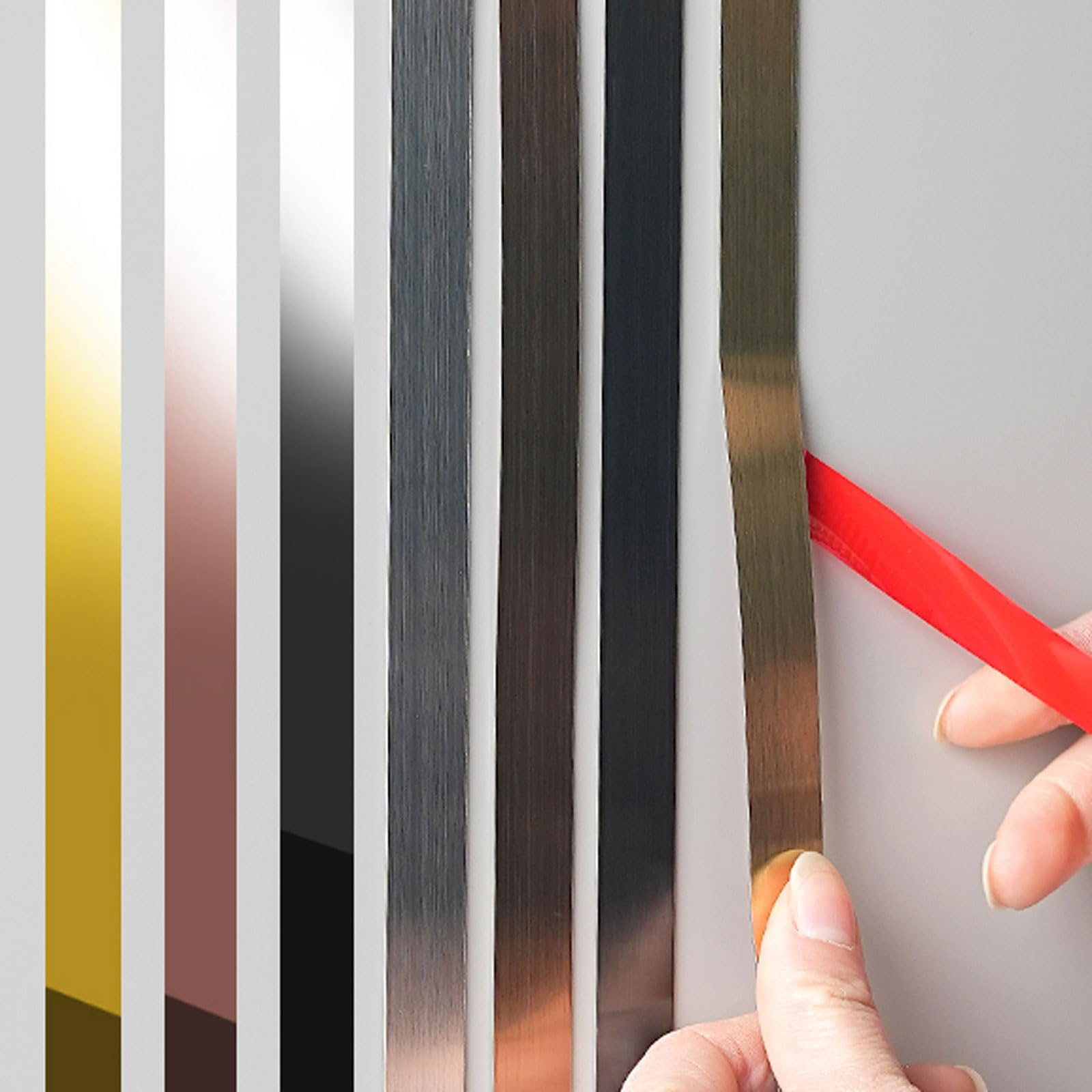 Moulure murale en acier inoxydable pour sublimer vos miroirs et meubles