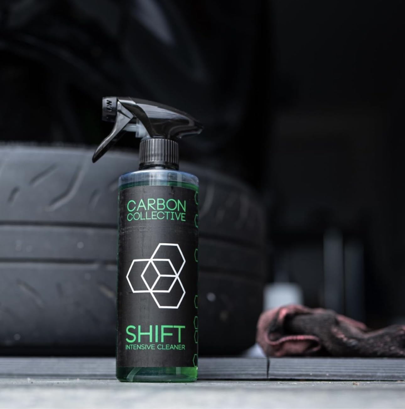 CARBON COLLECTIVE - SHIFT INTENSIVE CLEANER - Klej - Guma - Smar - Smola - Waxoyl - Usuwacz do preparatów do opon 500ml