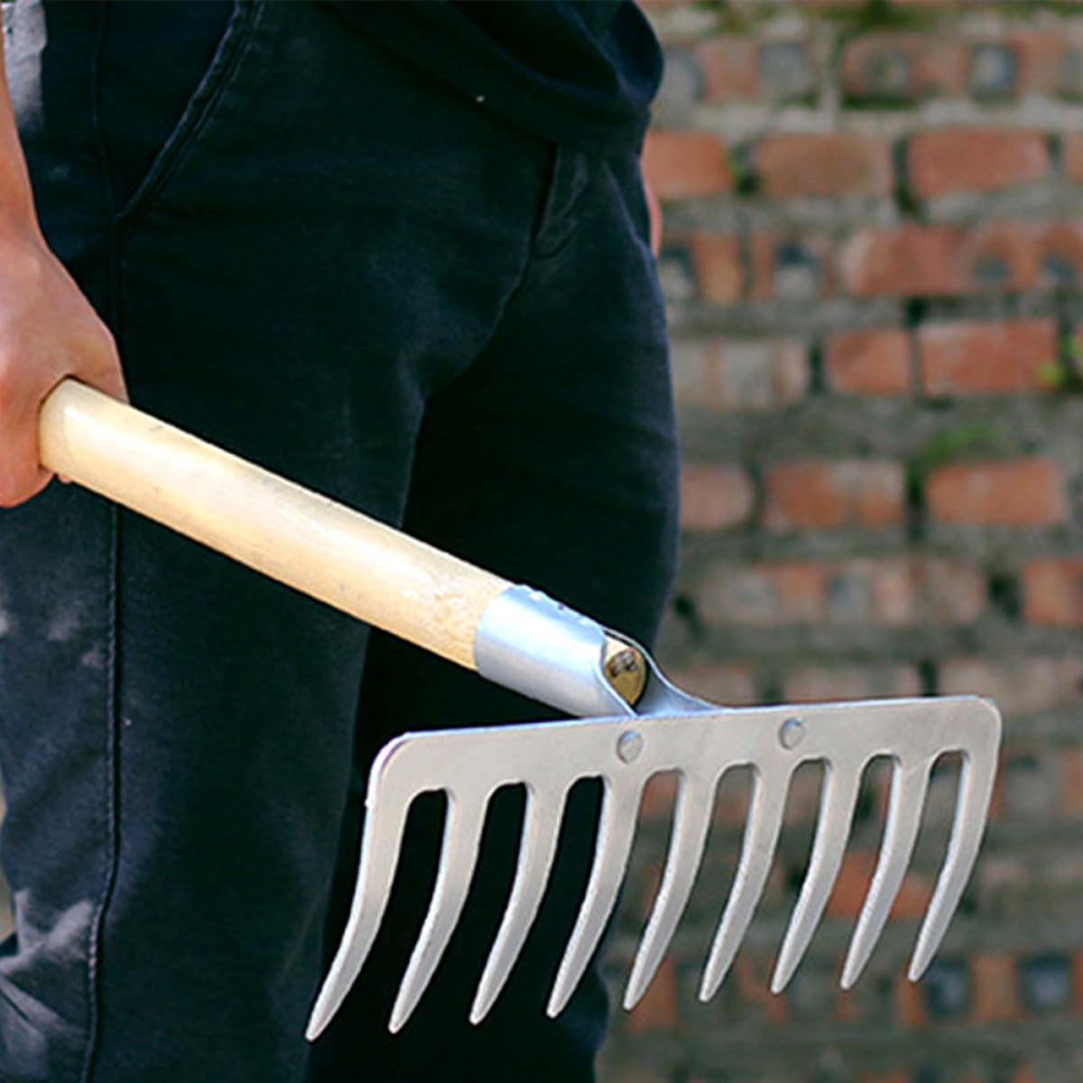 Rastrillo nivelador de césped Profesional, 45x10 Pulgadas, Resistente y con Mango de Acero Inoxidable, para nivelar sin Esfuerzo en Jardines, Campos de Golf, Granjas y Patios Traseros.