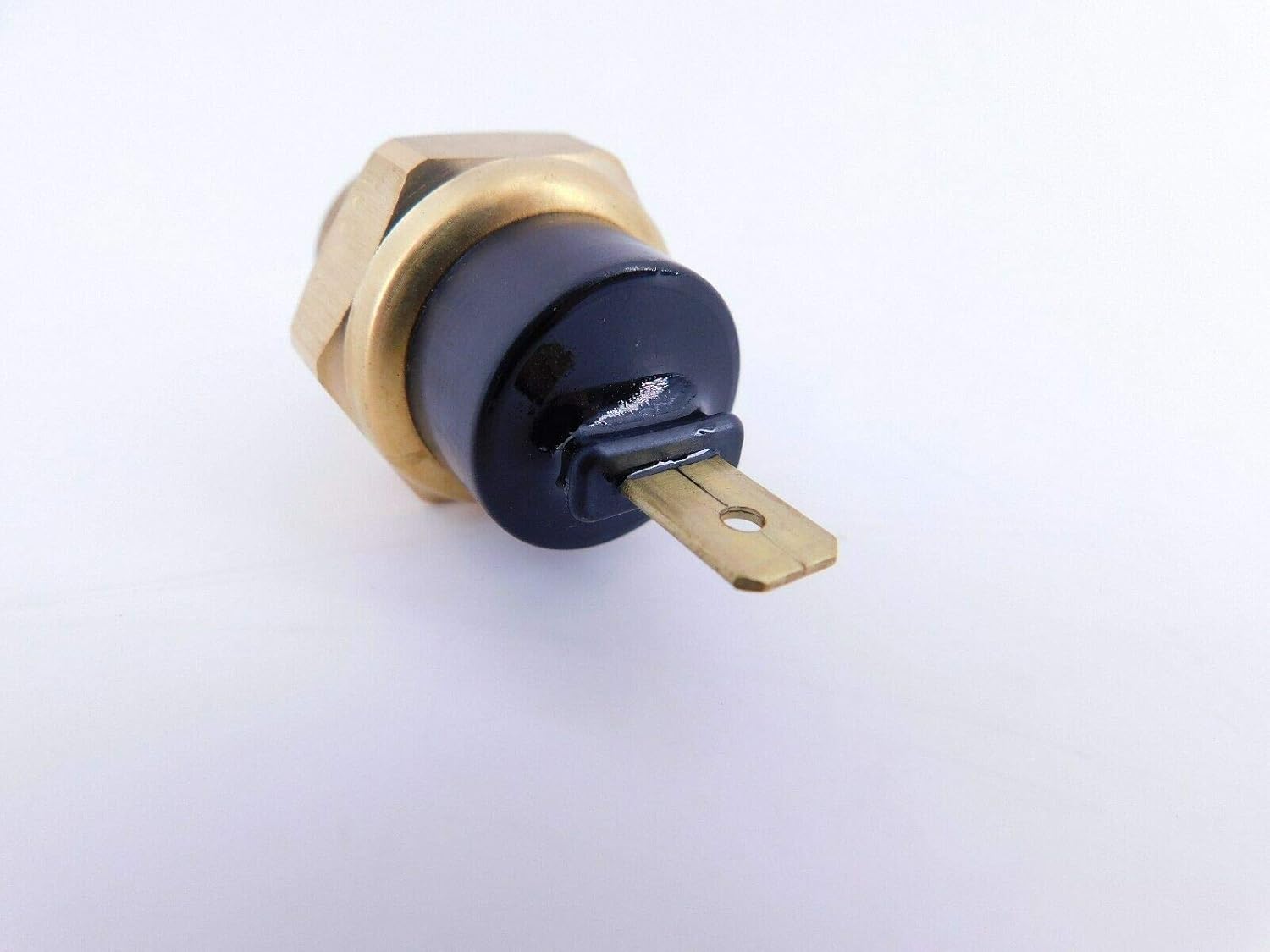 Honda 37760-MR1-003 Switch Assembly, Thermo; 37760MR1003 Made by Honda