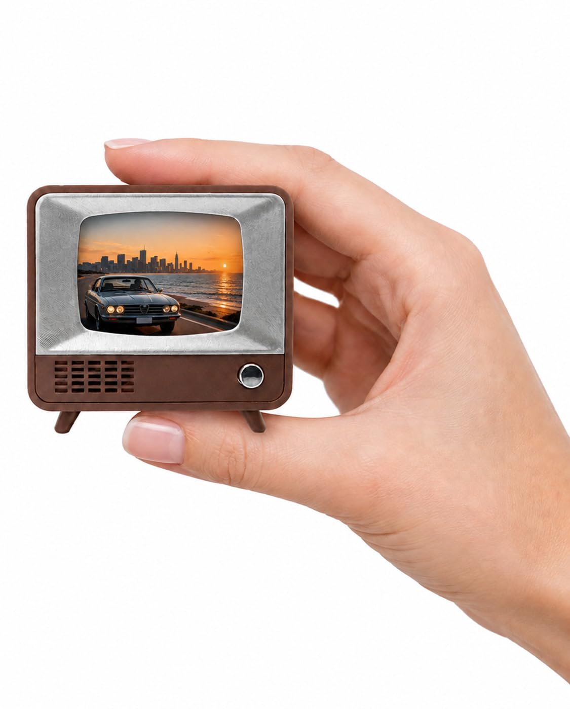 Mini TV retrò piccola, schermo da 2 pollici Display HD Reale TV di lavoro, TV portatile vintage piccola Televisione Supporta caricamento video personalizzato, Classici ricaricabili Televisione in